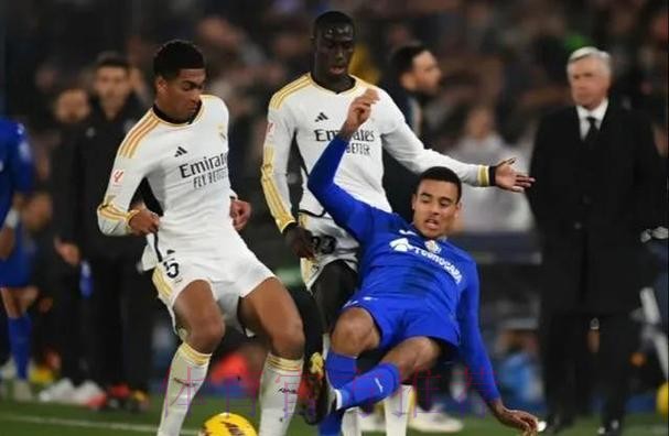 骂老乡?贝林厄姆在防守过后骂格林伍德为强奸犯 骂老乡?贝林厄姆在防守过后骂格林伍德为强奸犯