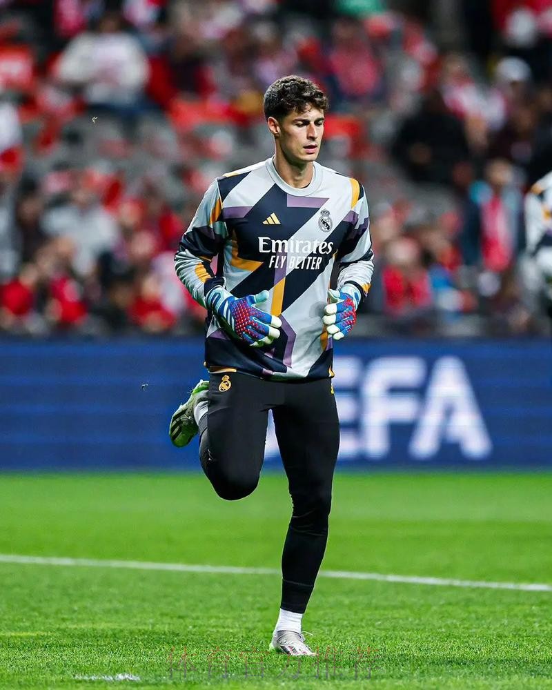 西媒:皇马有意留下凯帕 目前尚未与切尔西谈判 西媒:皇马有意留下凯帕 目前尚未与切尔西谈判